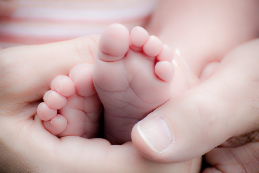 Is it safe to use essential oils on babies feet?