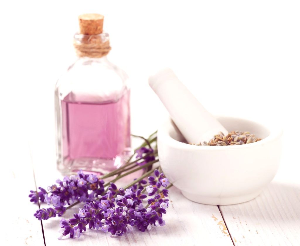 Essential Oil Sprays – The English Aromatherapist